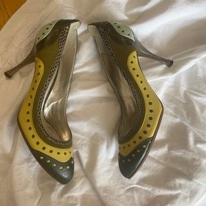 Shows have never been worn. No longer have the show box.